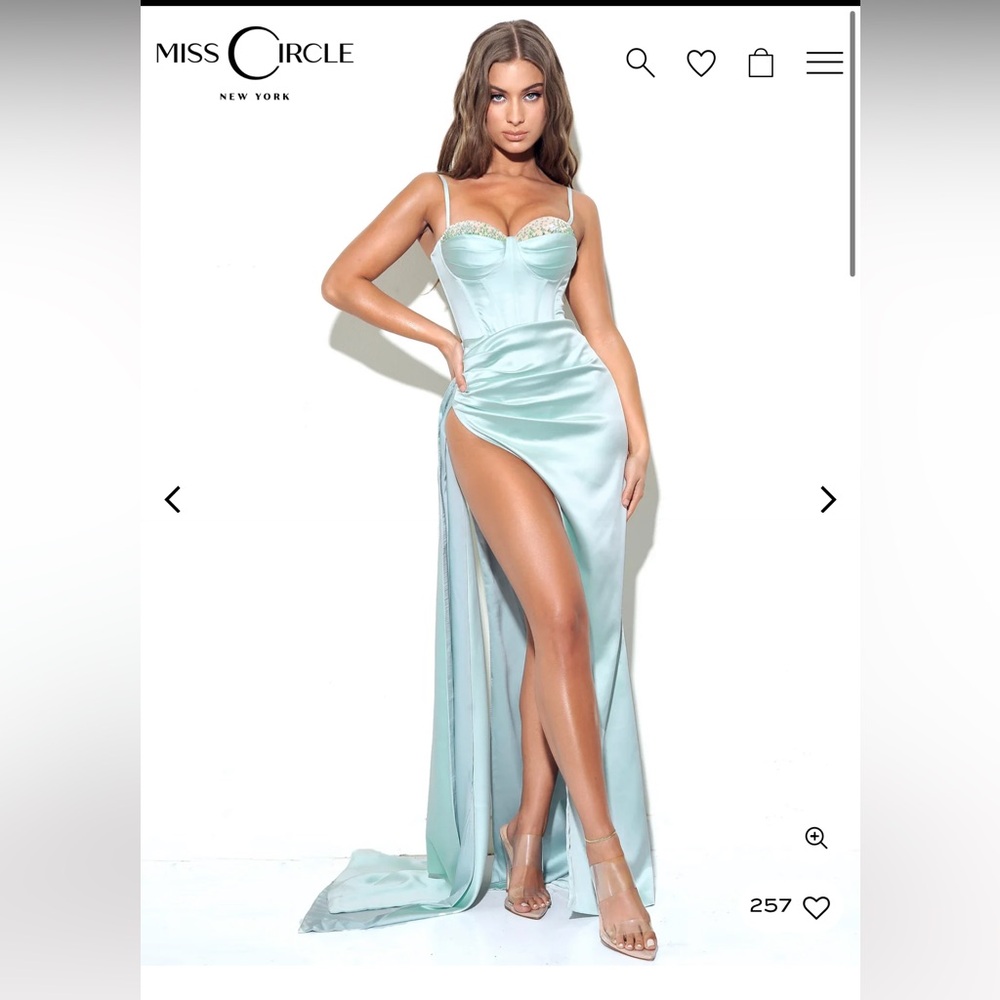 Miss Circle Mint Vanity high slit dress